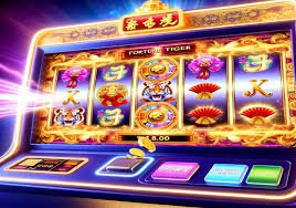 Antarmuka aplikasi mobile liga tunai menampilkan berbagai permainan kasino dan sportsbook