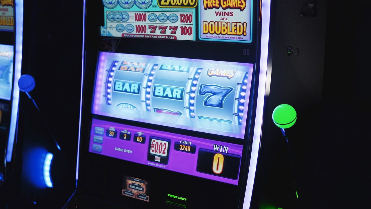 Menu navigasi Dice Game di liga tunai